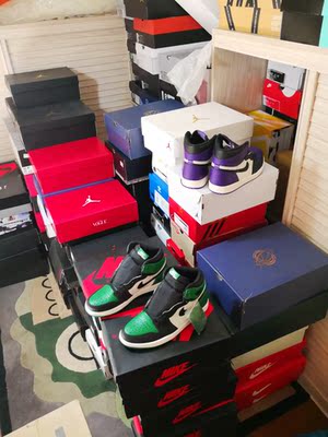 老顾客了，趁着双11买还稍微合适些，有木有穿情侣鞋的单身小姐姐踩上来亲亲😊