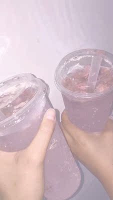 咩都解决不了，，，，，，，，，，，，，，，，sad