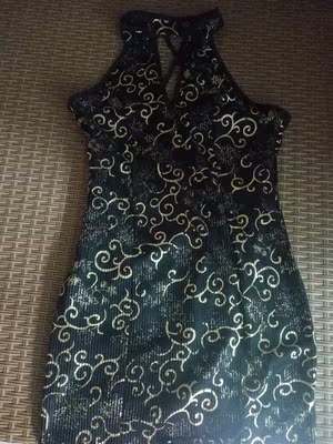 好看,薄薄的,合身有弹力,好评! 好看,薄薄的,合身有弹力,好评!