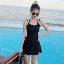 泳衣女夏保守2021新款连体性感小胸聚拢吊带遮肚显瘦泡温泉游泳衣