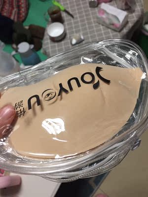 闺蜜推荐的 说是很好用  效果可以 也很赞 性价比也高 棒棒哒