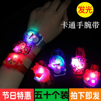 Micro-business activities small gifts wholesale push and sweep code practical June 1 Childrens Day light gift kindergarten prize