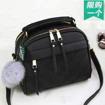 2020 foreign style small bag women 2021 new Korean version of the fashion joker ins tide womens one shoulder messenger bag portable