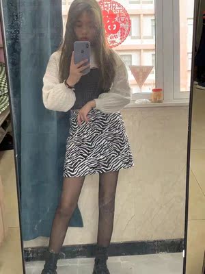 袜几收到啦,真的很好看,触感也很棒,强烈推荐这款,超级喜欢, 这款就好比少女那娇嫩的肌肤一样,非常丝滑。整体质感不输其他品牌,这家丝袜包装也是最好的 袜几收到啦,真的很好看,触感也很棒,强烈推荐这款,超级喜欢, 这款就好比少女那娇嫩的肌肤一样,非常丝滑。整体质感不输其他品牌,这家丝袜包装也是最好的