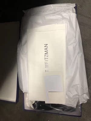 开箱很精致，果然是这么贵的鞋&hellip;&hellip;内里都很有光泽，试穿之后弹性很好，不会掉下来