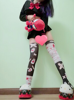 袜子非常好看，非常有范儿，棒极了！！！