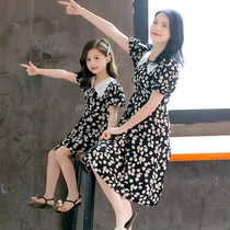 Mother and daughter dress summer dress 2021 new foreign style parent-child Korean version of the big girl chiffon floral princess dress