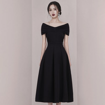 Thai tide brand retro Hepburn style dress small black skirt one-piece collar strapless pleated high waist black dress