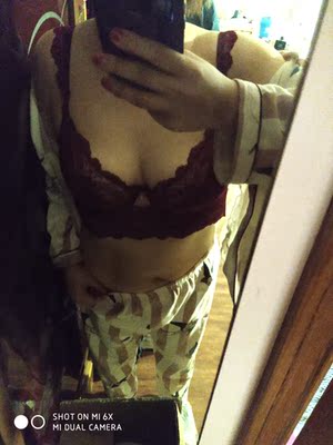 买的两件都很满意 漂亮舒适 可以继续下单了