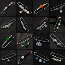 Vintage Bodhi chalcedony seedling Silver pearl beeswax brooch pin sweater scarf open luck to ward off evil spirits and protect peace female jewelry