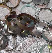 Detachable electrolytic capacitor fixed feet 2200uf to 6800uf size and diameter are available