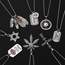 European and American street trendsetter hiphop necklace Trendsetter female student personality military brand hip hop pendant net red titanium steel jewelry