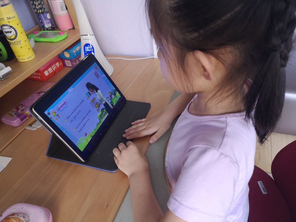 科大讯飞智能学习机x1pro怎么样口碑差不差？后悔真的吗?