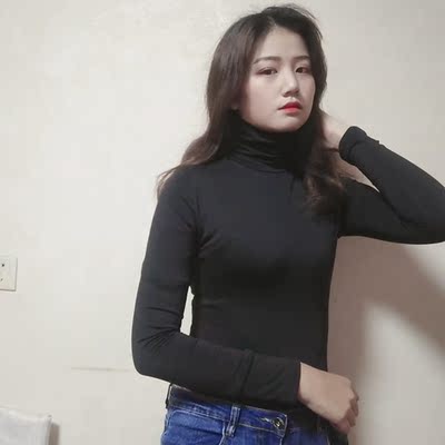 衣服很有设计感，穿上很显身材，里面也加绒，冬天也美美的，穿上超级贴身的，好喜欢