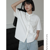 2022 Summer new Korean version white shirt woman short sleeve loose display slim 100 hitch cartoon penguin buckle opaque