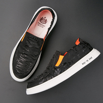 2021 new summer lazy shoes super light breathable one foot pedal Korean version trend versatile casual canvas beanie shoes men