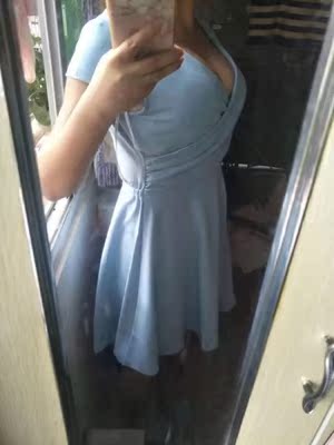 自己用了二个周期了，这个宝贝丰胸效果很好的，胸变大了也变挺了好多，之前那么小，现在回头看都不敢相信这个是我的胸，继续坚持贴，没有出现什么不舒服的地方。