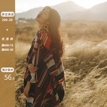 2020 new autumn and winter travel photo cloak warm and thick hyuna wind shawl national style