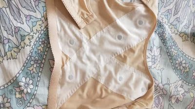 穿了一段时间,塑型效果非常好,感觉腋下的副乳变小不少,我会继续坚持使用,希望自己的胸型更加完美 穿了一段时间,塑型效果非常好,感觉腋下的副乳变小不少,我会继续坚持使用,希望自己的胸型更加完美