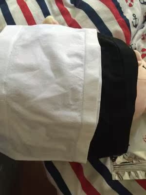 质量不错，不褪色，值得购买。质量很好弹力不错的啦！东西收到了，质量真的很好，很舒适很贴身，快递小哥非常给力，很快就到了，卖家的态度也特别好，对人也很亲切，主要还是东西物美价廉，很喜欢的一次购物，下次还会再来的，相信自己肯定会成为这家店的忠实粉丝，很好宝贝很好 ，物流很快，已经第二次买了，穿上非常舒服，客服棒棒哒，买回来宿舍娃看了也要买。 支持他们家的，十分好评。一直很信任南极人这个品牌 果然没有失望 虽然没有肩带 但不会滑落 穿上很舒服 完全不存在勒的感觉 很满意的一次购物 喜欢的可以放心购买 布料很好 很舒服裹胸挺好看的，质量什么的也特别好，弹性大，穿起来也不勒，挺舒服的，也不跑，反正我穿着刚刚好，特别柔软，在南极人家买过不少这种贴身的东西反正感觉都挺不错的，也没什么问题，推荐推荐，反正我还是比较信任的，希望越来越好，加油