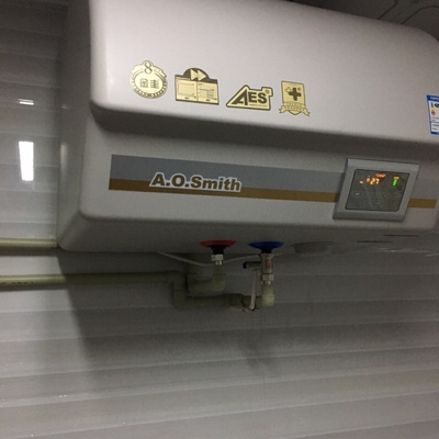 如何评价阿里斯顿和史密斯电热水器那个好，使用分享感受，值得一看！