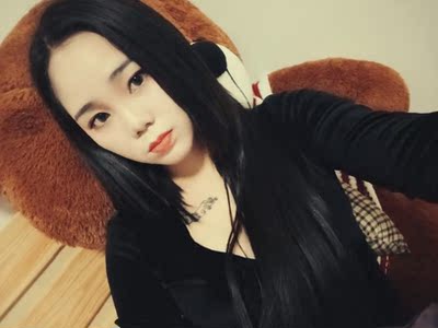 宝贝收到啦，好漂亮，很喜欢，质量很好，很性感。性价比高。值得购买，下次还会再来哦⊙&forall;⊙！