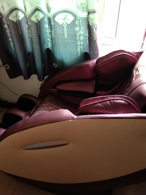 解说济草堂按摩椅怎么样,为什么很受欢迎,难道说质量真的很好吗