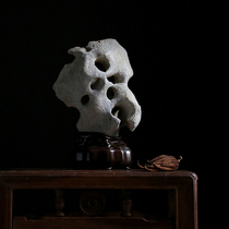 Quiet and late Qing for tea space book house case head Yashiite natural Taihu stone connoisseurywork black sandalwood base