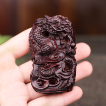 Fuyunchang India small leaf red sandalwood handmade wood carving dragon and phoenix colorful hand-held pieces of text play pieces of wooden pendant gifts