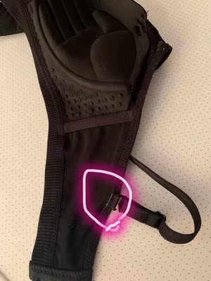 不好。这个地方老是扎人！丰胸效果很好！穿这不是很舒服