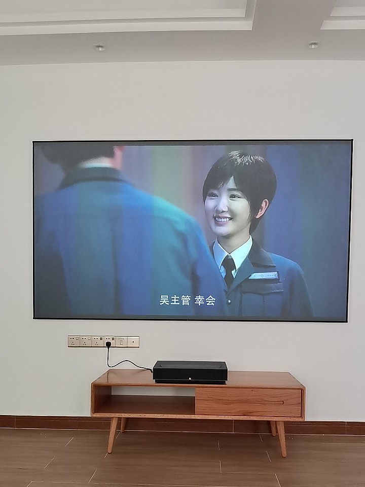 峰米4K激光电视机Cinema质量反馈测评，看了不后悔！