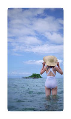 泳衣拍照很高级 实际的话不太受用 🐻那一块太跑🐻我是80C 穿起来很平的感觉&hellip;