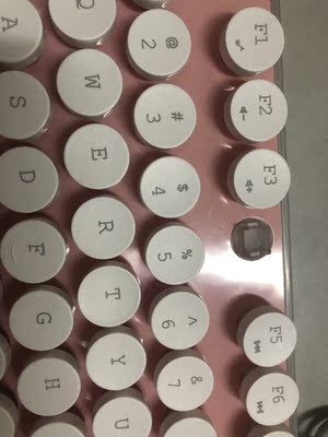 还能少了东西。我就服了,买回来不能用。买卖做的是真好缺斤少两的。 还能少了东西。我就服了,买回来不能用。买卖做的是真好缺斤少两的。