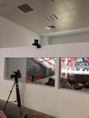 刚收到货就迫不及待打开试了，用了几天了高清流畅，效果比之前的摄像头提升很多，非常满意。技术支持很到位，一次就搞定了，提别提醒一下一定要配合灯光使用，不然效果出不来 ，也会推荐给其他的主播朋友的，满分～