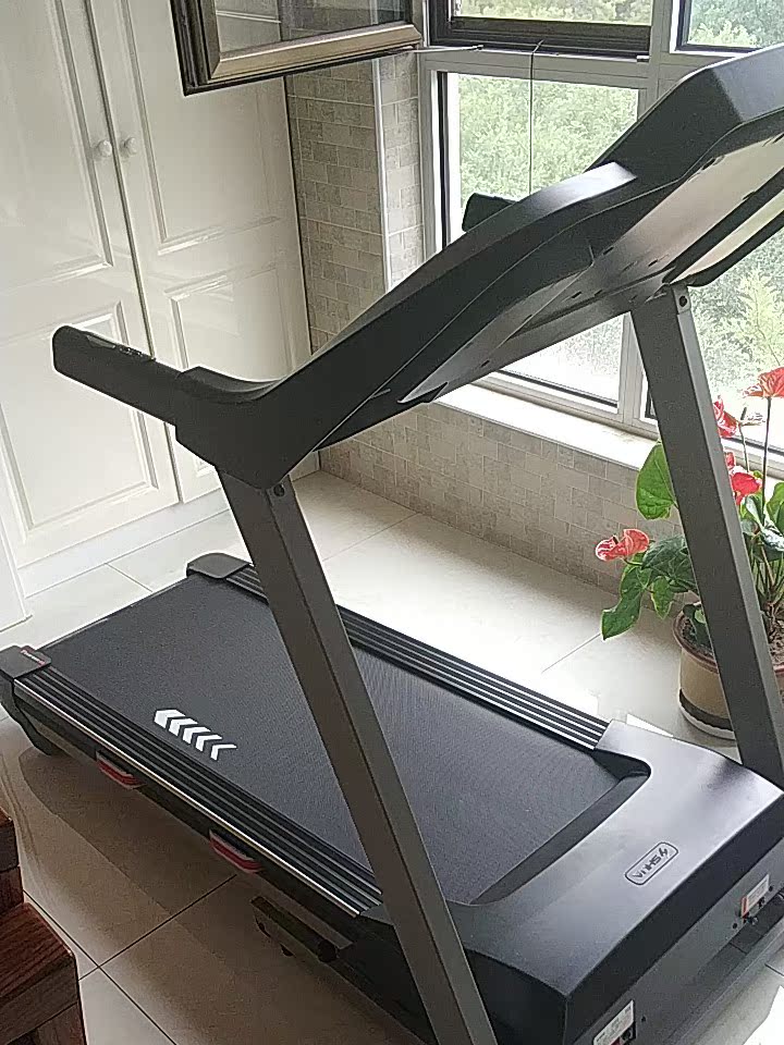 反馈说舒华E9跑步机怎么样？一个月使用彻底后悔吗