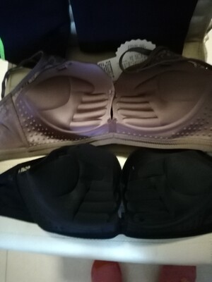 这款内衣真心好穿，不嘞，穿着舒服，效果很好，真心推荐