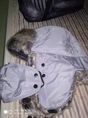 宝贝收到了，店家服务态度好，发货速度快，描述相符， 物美价廉，己收藏了店铺以后还会回购的