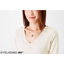 Japanese Finrikshi Dreams Cat is convenient to wear a magnet suction iron cat necklace in pursuit of natural topics