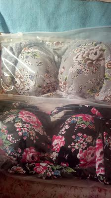 东西穿的舒服，第二次购买了，客服满意