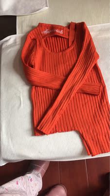 衣服质量很好，款式是也很时尚。穿上很显身材。喜欢的朋友们赶紧下手了