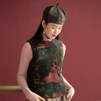 (Peach blossom is getting warm and leisurely)