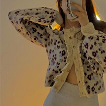 Cardiovert jacket woman knit single piece suit loose round collar single row buttoned retro jacquard short sweater long sleeve blouse