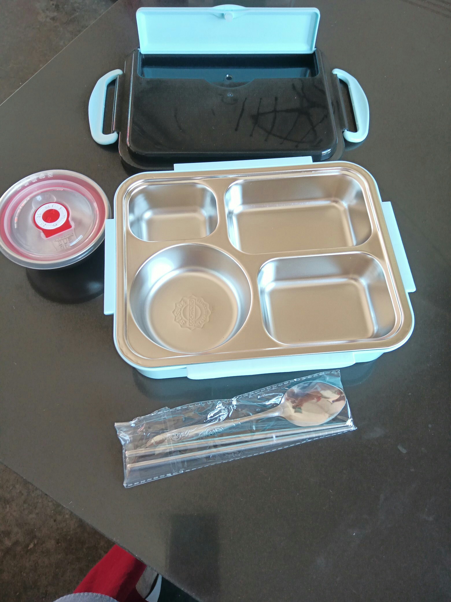 小学生饭盒学生专用易清洗儿童餐盒午餐分格密封保温不锈钢便当盒