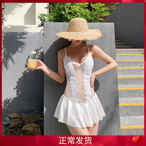 White Lace Fairy female display slim swimsuit Belly Skirt Style Sexy Little Chest Ins Wind Holiday Conspicuic Deep V Dew back swimsuit