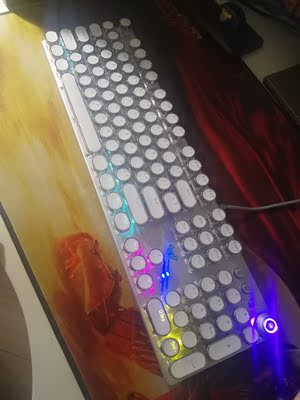 体验达尔优牧马人EK925机械键盘怎么样，打游戏好用吗？质量如何