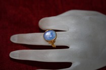Old natural sapphire ring Old 18K gold inlaid natural sapphire ring special