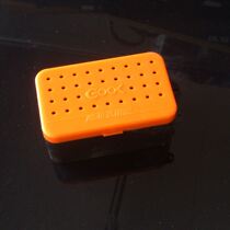 Cool fishing double-layer live bait box Red worm box earthworm box Silkworm box Guangpu version