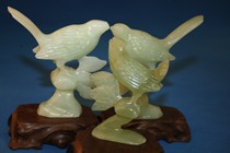 (Look at the family of three) Old natural jade flowers and birds ornaments three groups together price is not cut