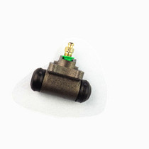 Chery accessories Chery QQ rear brake cylinder QQ3 rear cylinder brake cylinder special offer