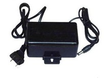 12V2A high-power waterproof power supply surveillance camera adapter wall-mounted high-quality foot safety switch small power supply